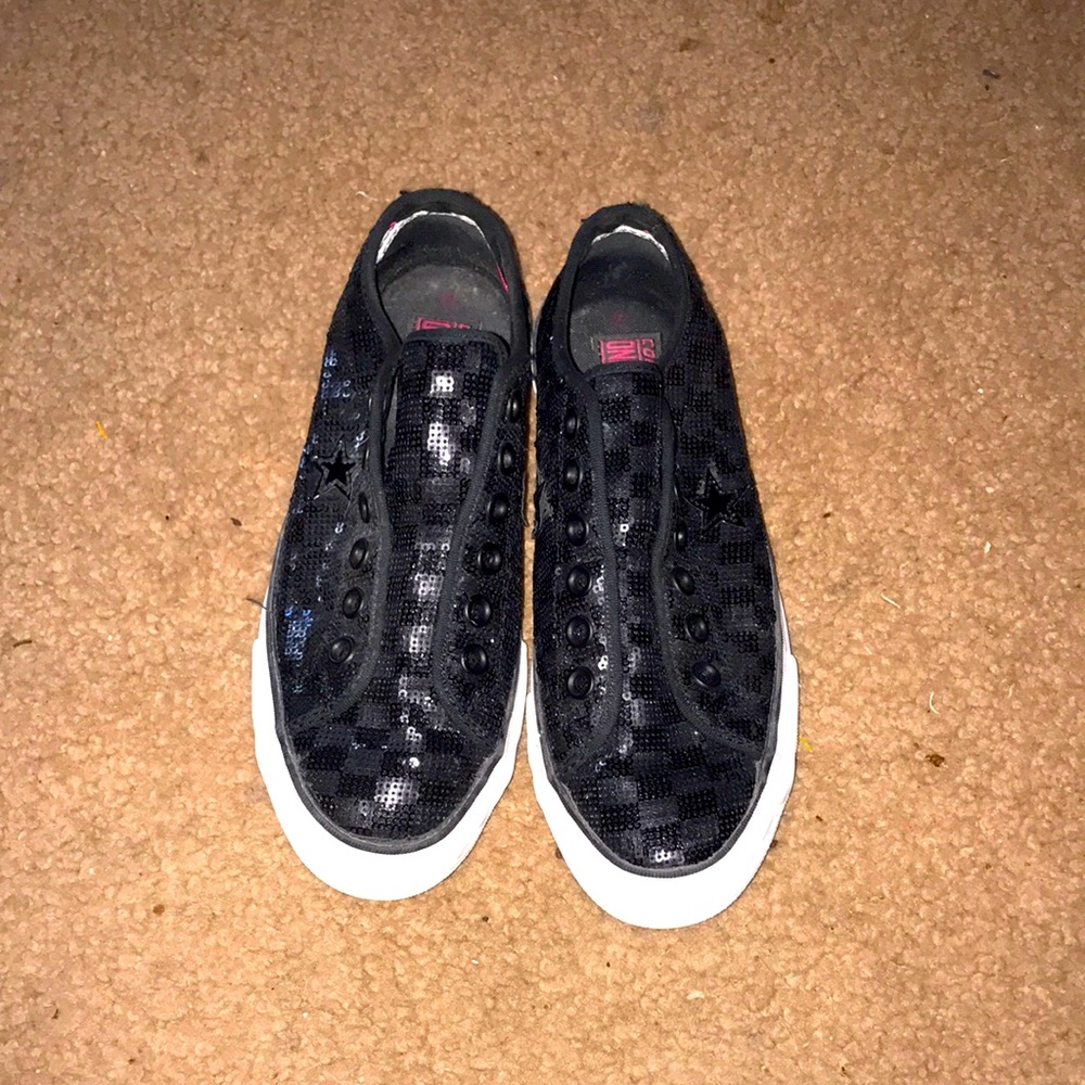 Converse One-Star Sequin Slip-on Size 8